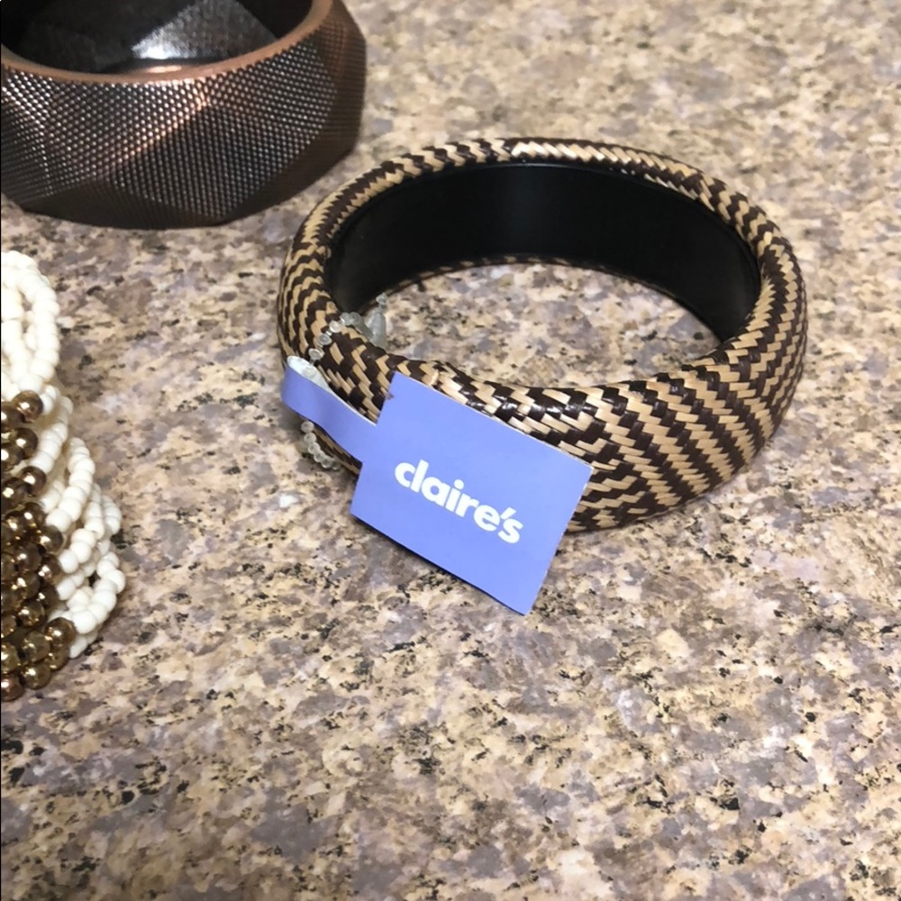 Bracelet Bundle - Picture 4 of 7